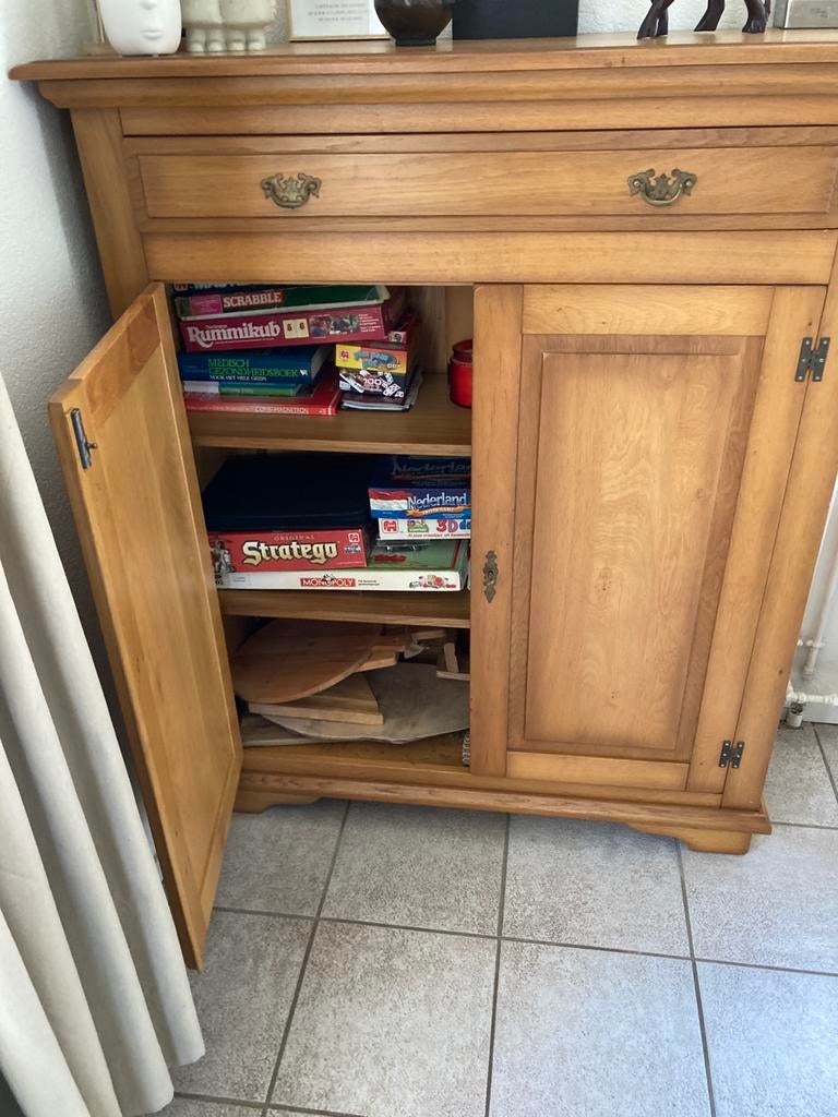 Kast, Ophalen, 100 tot 150 cm, Eikenhout, Zo goed als nieuw