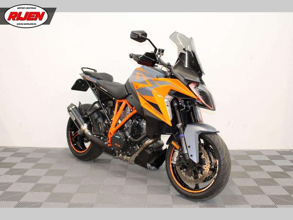KTM 1290 SUPER DUKE GT (bj 2022), 2 cilinders, KTM, Motorrijbewijs A, Bedrijf