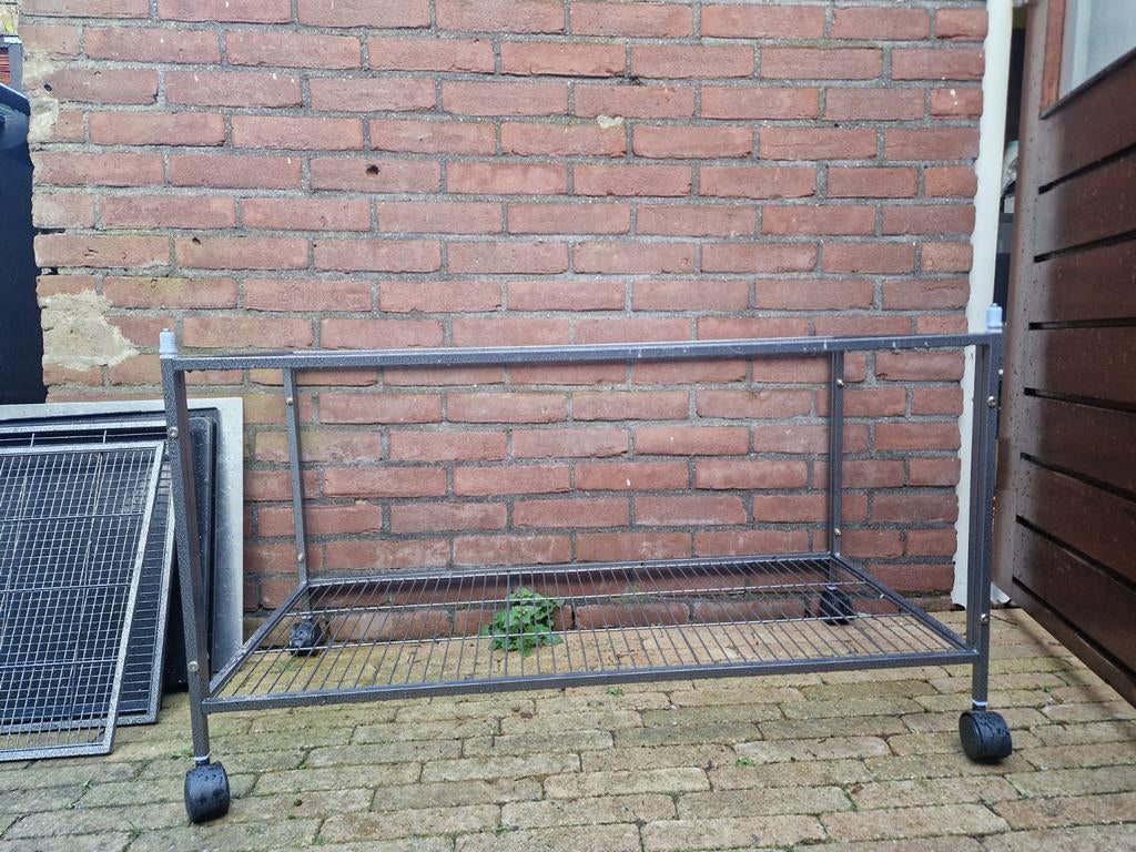 GRATIS AFHALEN Onderstel Vogelkooi, Ophalen, Metaal, Vogelkooi