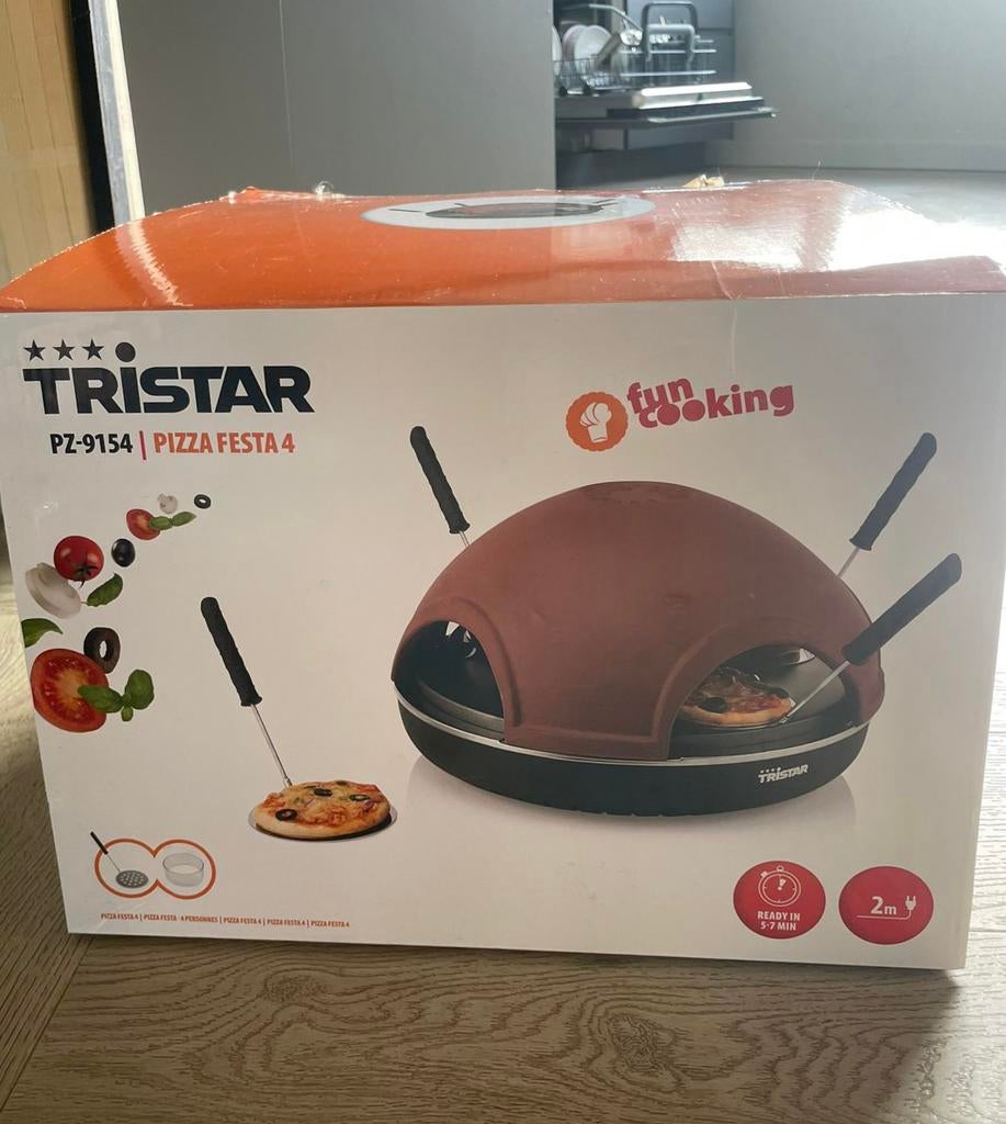 Tristar Pizza Festa 4 - Pizza Gourmetstel, Ophalen of Verzenden, Zo goed als nieuw, 4 t/m 7 personen