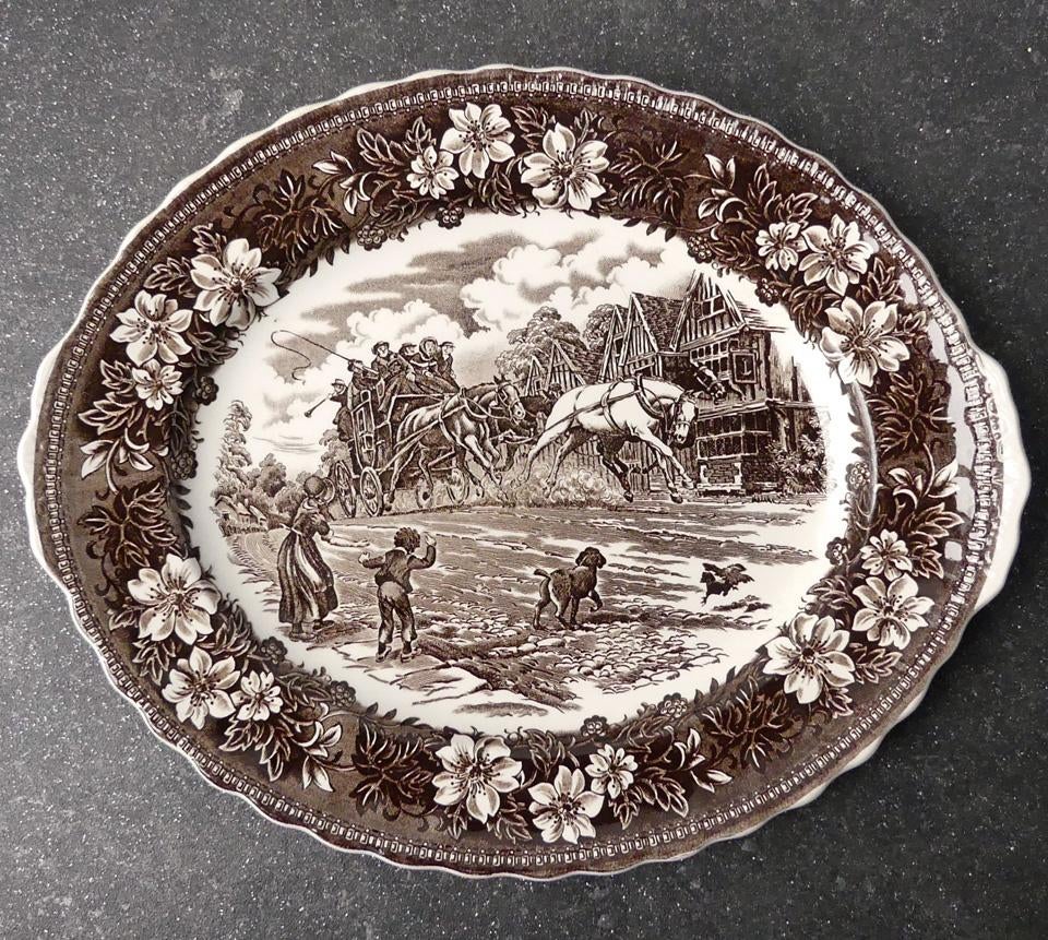 Royal Tudor Ware Coaching Taverns schaal serveerschaal, Gebruikt, Ophalen of Verzenden, Schaal of Schalen, Wedgwood