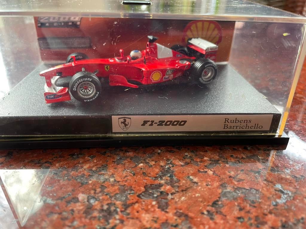 F1 ferrari rubens barrichello, Hobby en Vrije tijd, Modelauto's | 1:24, Ophalen of Verzenden, Zo goed als nieuw, Bburago