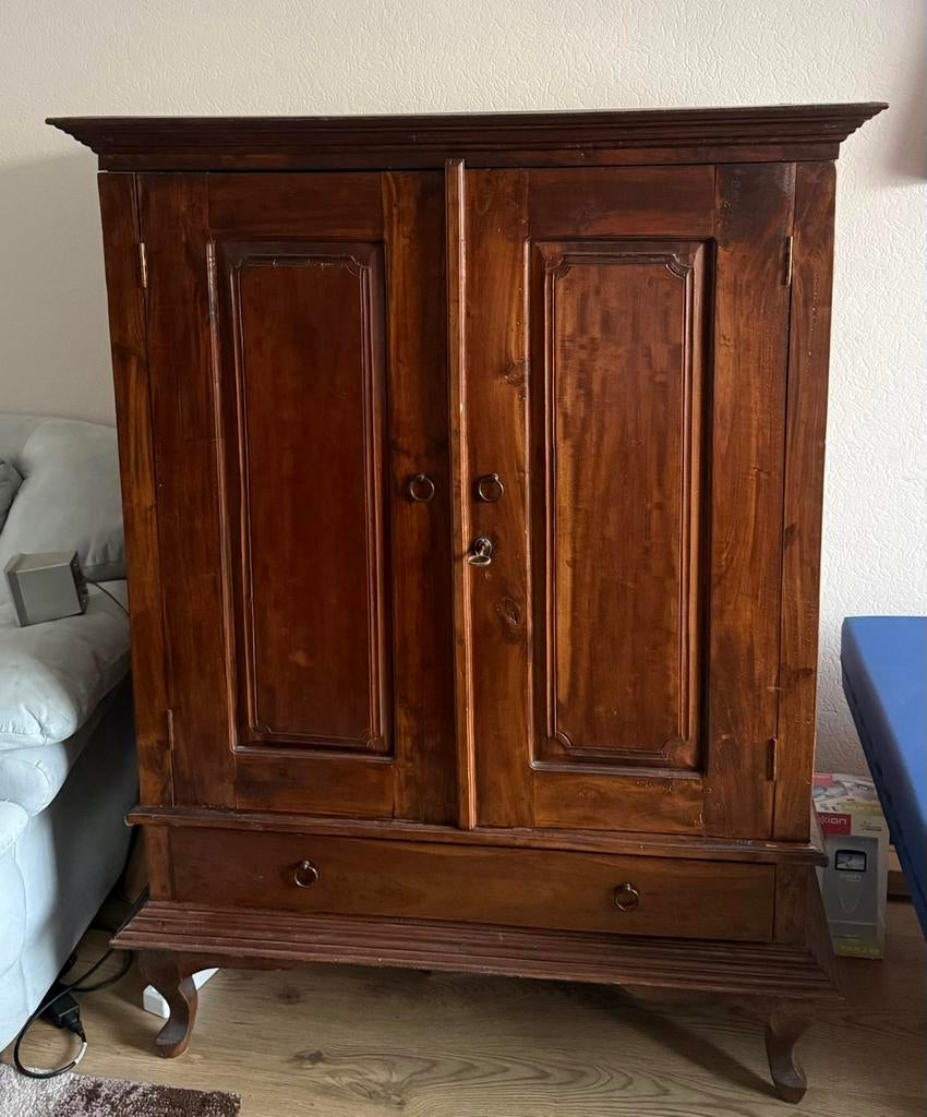 HOUTEN KAST, Ophalen