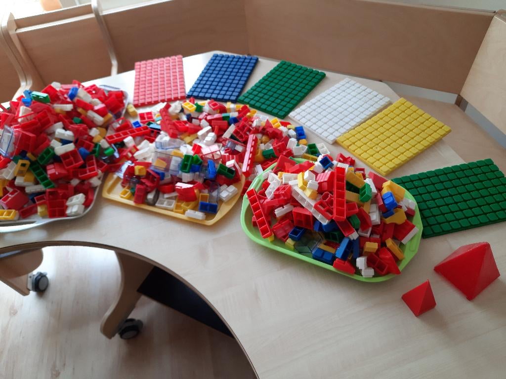 montiblocks plastic bouwstenen blokken, Kinderen en Baby's, Speelgoed | Bouwstenen, Ophalen, Gebruikt, Overige merken