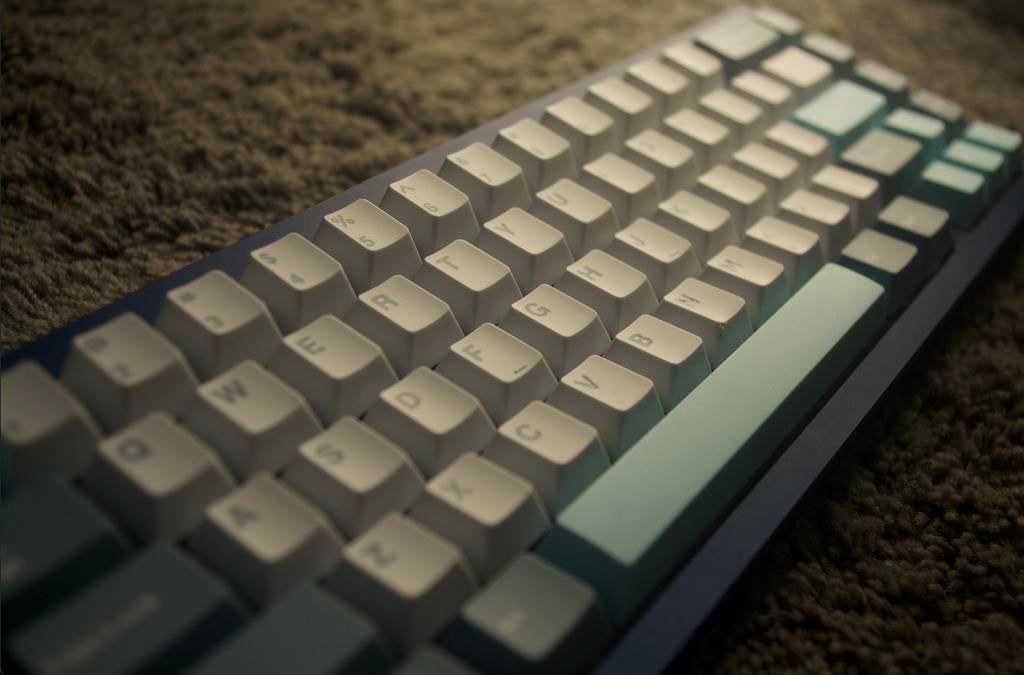 High-End Custom Toetsenbord | QK65 R2 | Jwick v1 lubed | Mod, Computers en Software, Toetsenborden, Ophalen of Verzenden, Zo goed als nieuw