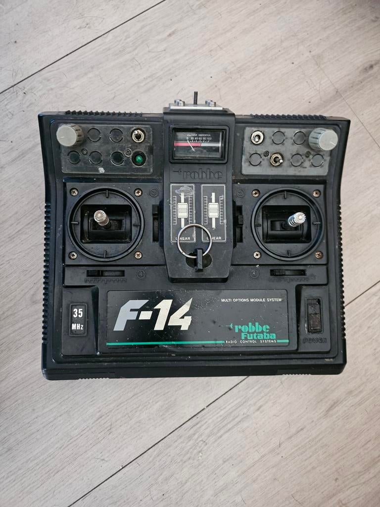 Robbe Futaba F-14 afstandsbediening 35 MHz, Ophalen of Verzenden, Gebruikt, Molen