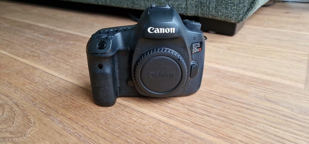 Canon 5DsR body met toebehoren en Meike batterygrip, Audio, Tv en Foto, Fotocamera's Digitaal, Ophalen of Verzenden, Canon, Geen optische zoom