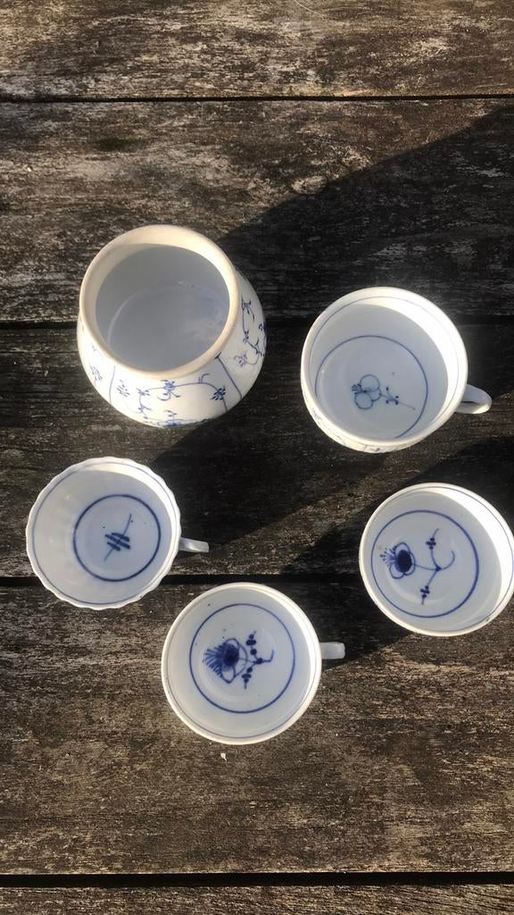 Antieke serviesdelen “Strobloem”, Ophalen of Verzenden