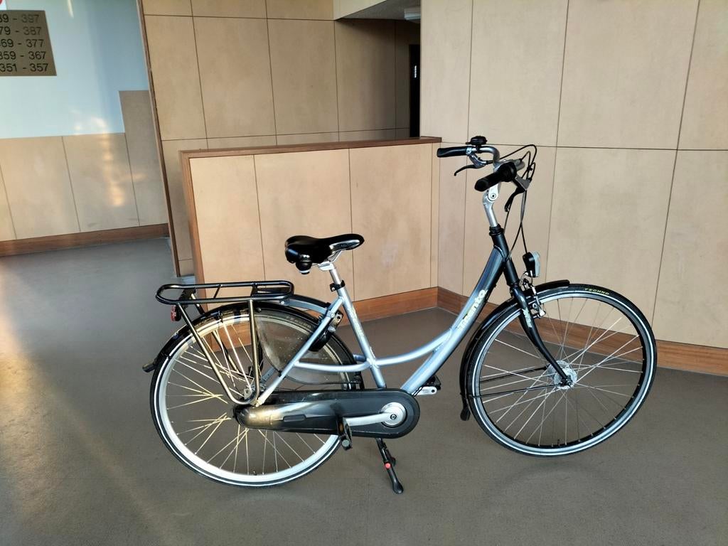 Damesfiets, Fietsen en Brommers, Ophalen of Verzenden, Gebruikt, Overige merken, Versnellingen