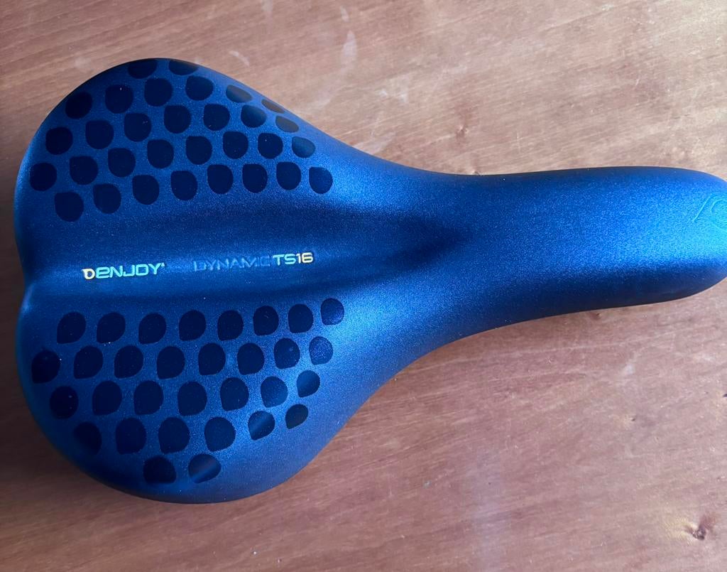 Denjoy Dynamic TS16 fietszadel, Ophalen of Verzenden, Zo goed als nieuw, Overige typen