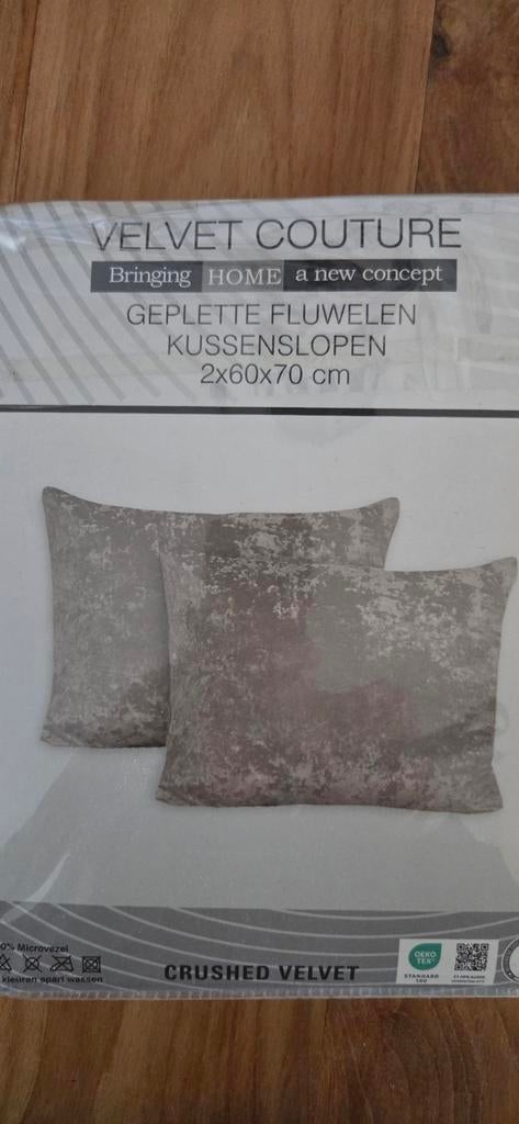 Velvet kussen slopen 2x, Dekbedovertrek, Ophalen of Verzenden, Grijs, Nieuw