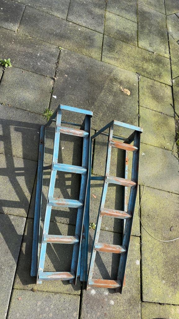 Oprijbokken auto, Auto diversen, Ophalen