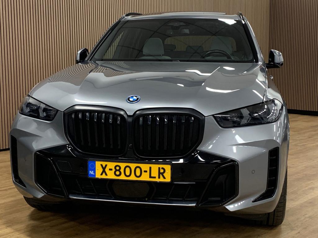 BMW X5 XDrive50e Launch Edition|BTW|Harman/Kardon|360cam|HUD, Gebruikt, 2395 kg, Bedrijf, Vierwielaandrijving