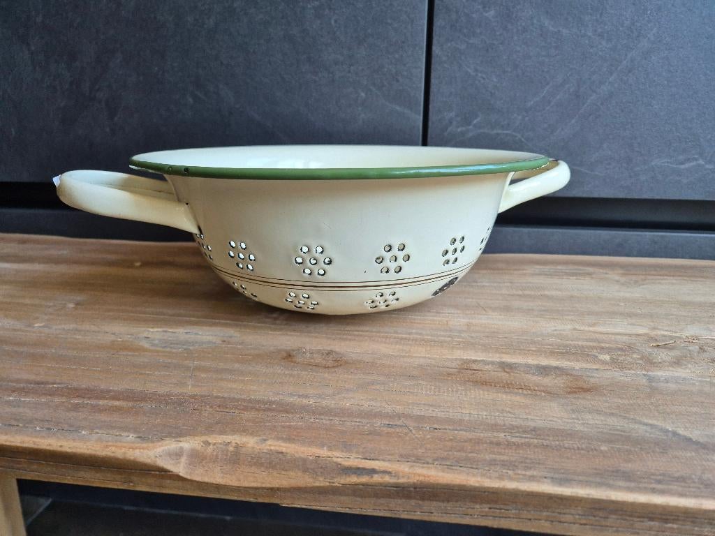 Emaille vergiet crème, Antiek en Kunst, Antiek | Emaille, Ophalen of Verzenden