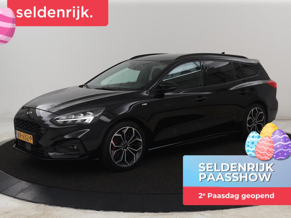 Ford Focus 1.0 EcoBoost ST Line | Panoramadak | Trekhaak | S, Gebruikt, Euro 6, 1283 kg, Zwart