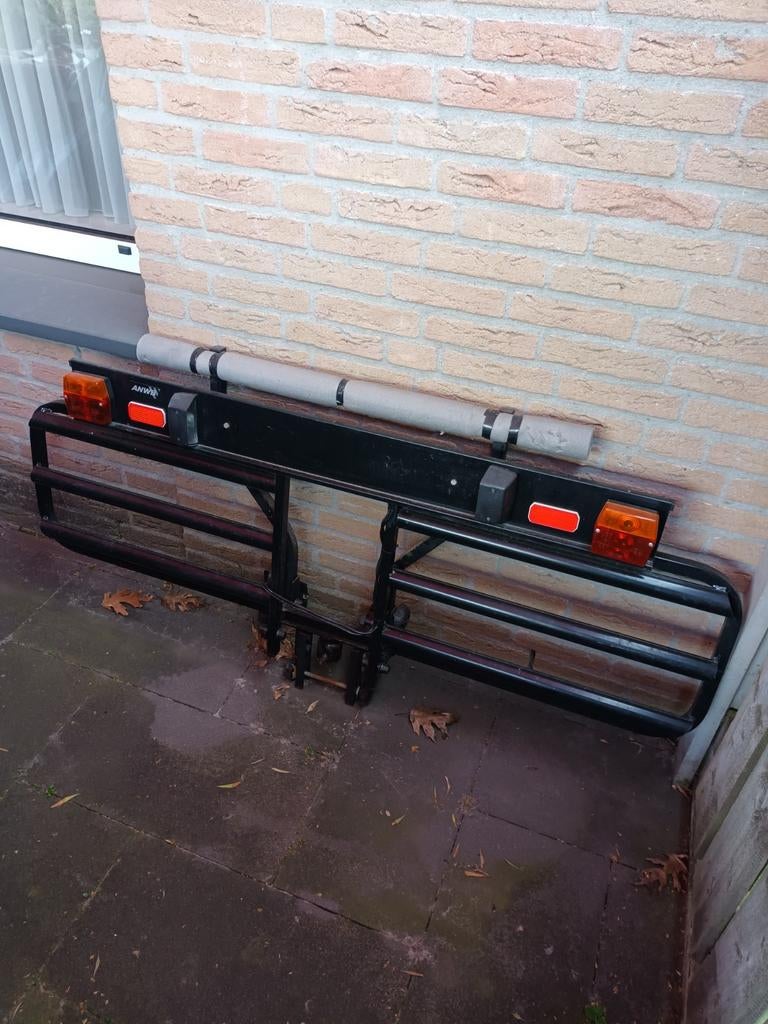 ANWB fietsendrager voor 3 fietsen, Ophalen