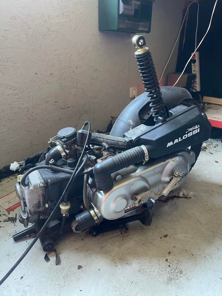 GY6 motorblok, 2000km, lopend verwijderd, Ophalen of Verzenden, Gebruikt, Blok, Overige merken