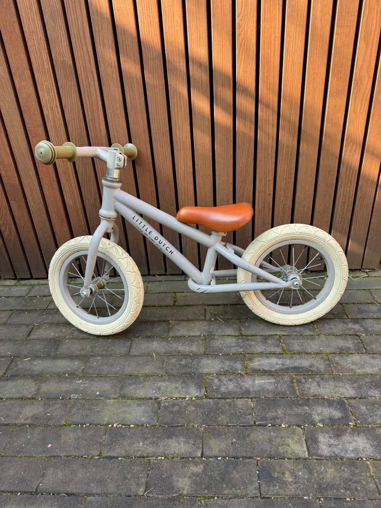 Little Dutch loopfiets (grijs), Ophalen, Gebruikt, Minder dan 16 inch