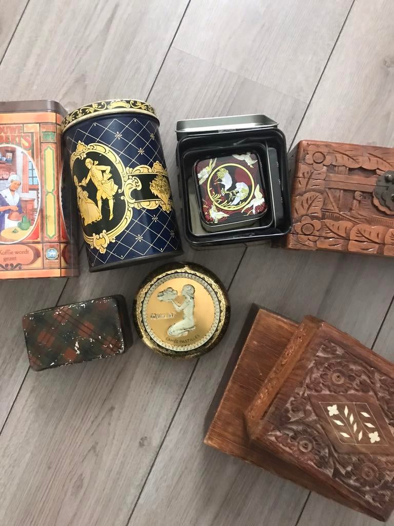 Blikken en houten kistjes, Verzamelen, Blikken, Ophalen of Verzenden, Zo goed als nieuw, Overige