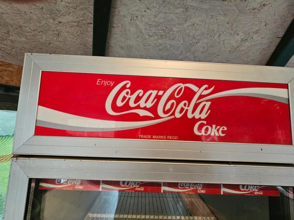 Coca-Cola koeling, Ophalen, 200 liter of meer, 160 cm of meer, 45 tot 60 cm