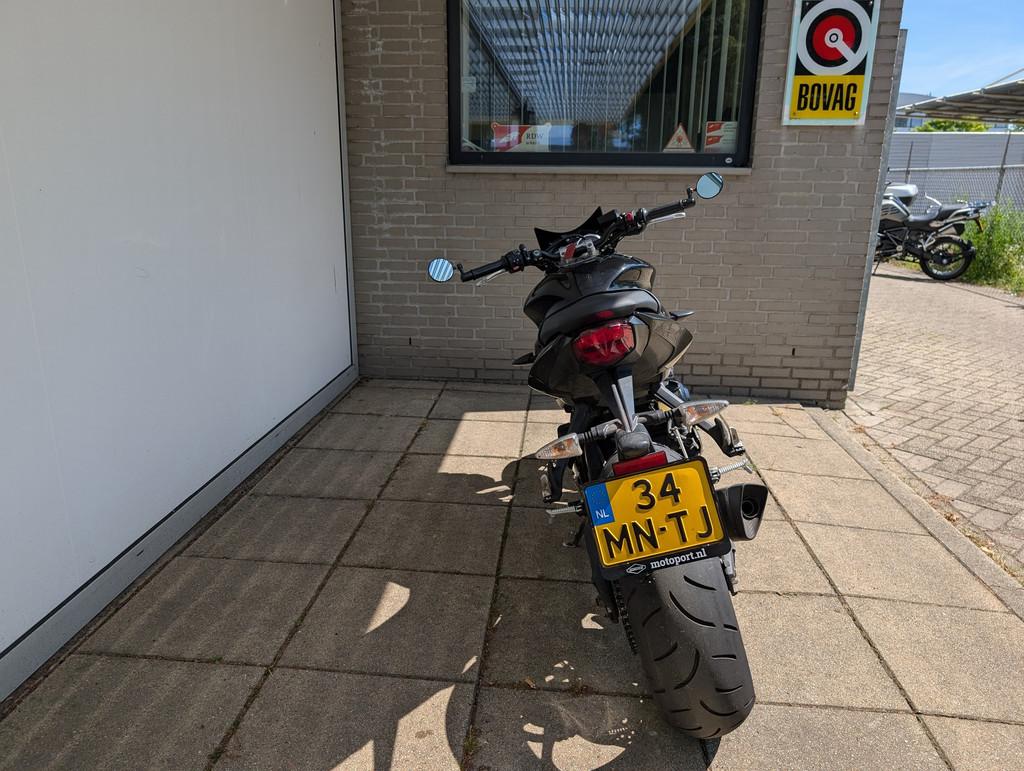 Triumph Street Triple ABS (bj 2013) - foto 3