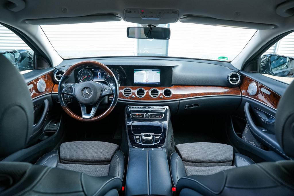 Mercedes-Benz E-klasse 220 d Lease Edition Prestige Plus Bur, Automaat, Achterwielaandrijving, Gebruikt, 4 cilinders