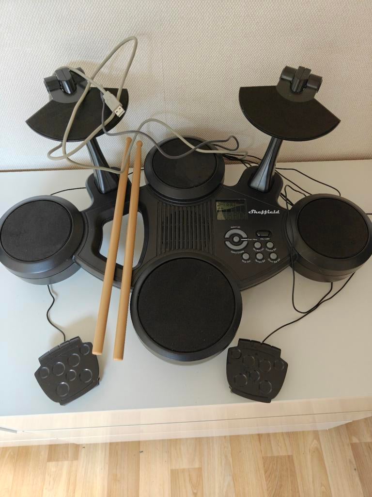 E drumstel van Sheffield, Muziek en Instrumenten, Ophalen, Overige merken