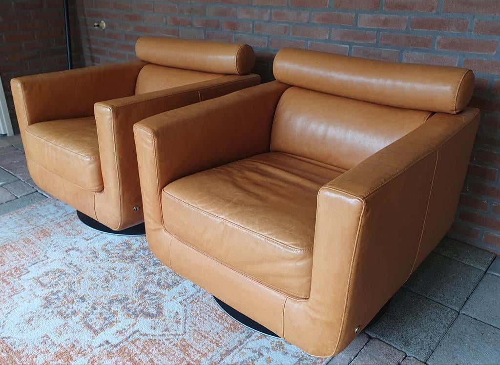 2 Natuzzi draai fauteuils, Huis en Inrichting, Fauteuils, Gebruikt, Leer, 50 tot 75 cm, 75 tot 100 cm, Ophalen