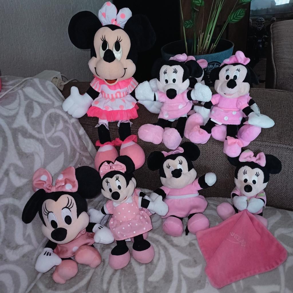 Minnie mouse. Zie omschrijving., Kinderen en Baby's, Speelgoed | Knuffels en Pluche, Muis, Disney, Wasbaar, Ophalen of Verzenden