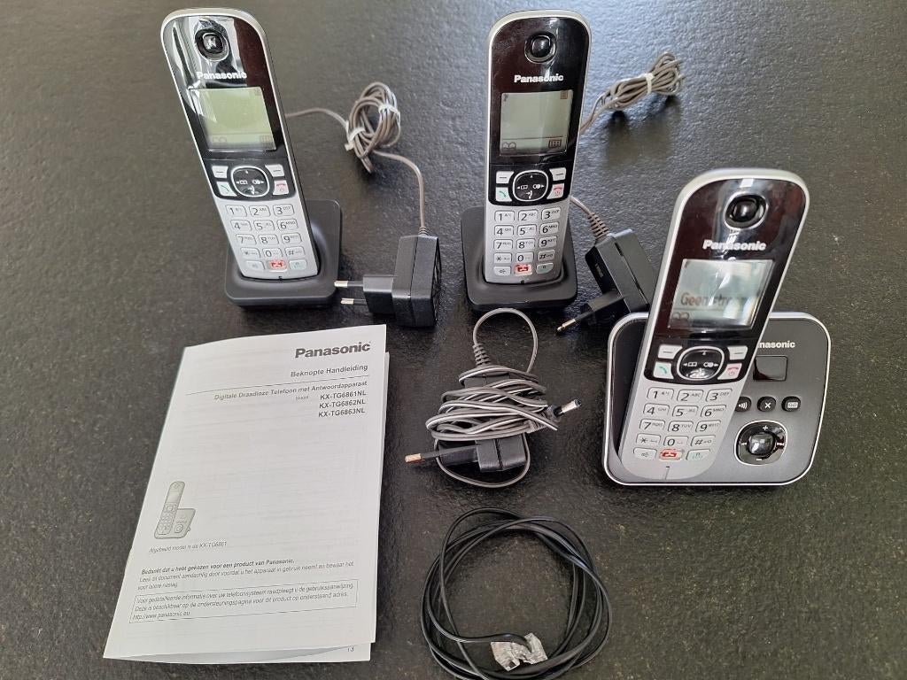 Panasonic KX-TG6863 DECT-telefoon 3 handsets, Telecommunicatie, Vaste telefoons | Handsets en Draadloos, Ophalen of Verzenden
