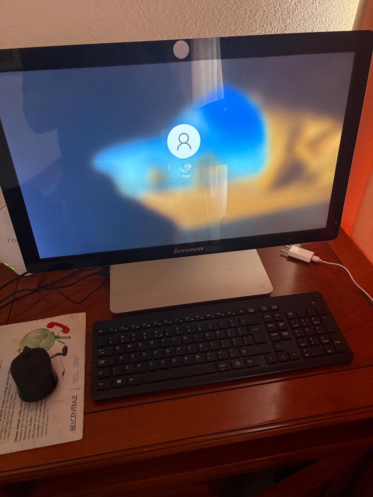 Computer, 2 tot 3 Ghz, 512 GB, Zo goed als nieuw, SSD