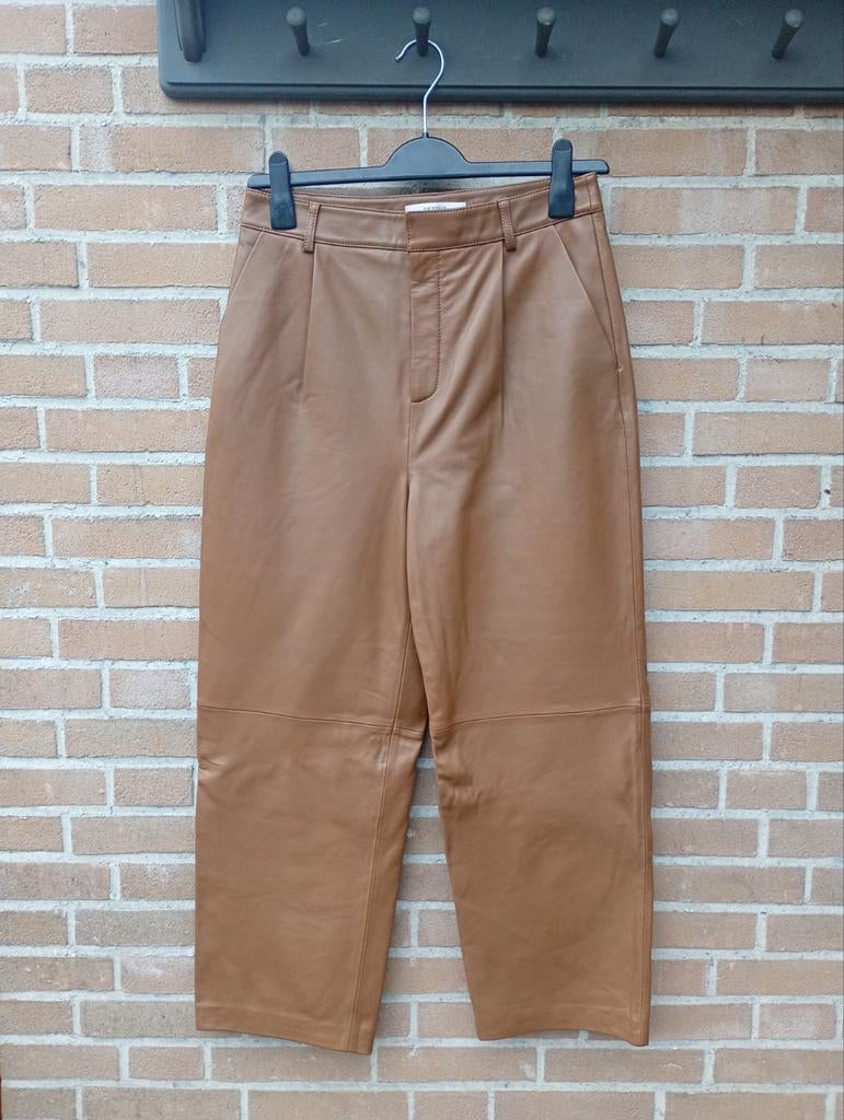 Gestuz lams lederen broek, Kleding | Dames, Broeken en Pantalons, Zo goed als nieuw, Maat 38/40 (M), Bruin, Lang, Ophalen of Verzenden