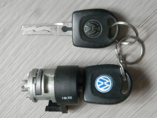 Contactslot o.a. VW Golf MK4 en contactslot schakelaar., Ophalen of Verzenden