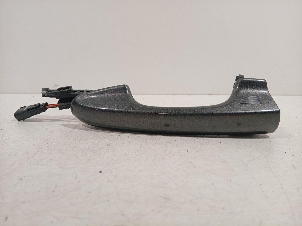 Portiergreep links voor Ford Fiesta, Onderdelen@venauto.nl, Van der Ven Autorecycling B.V., Gebruikt, Ettenseweg 76, 4706 PB Roosendaal, The Netherlands