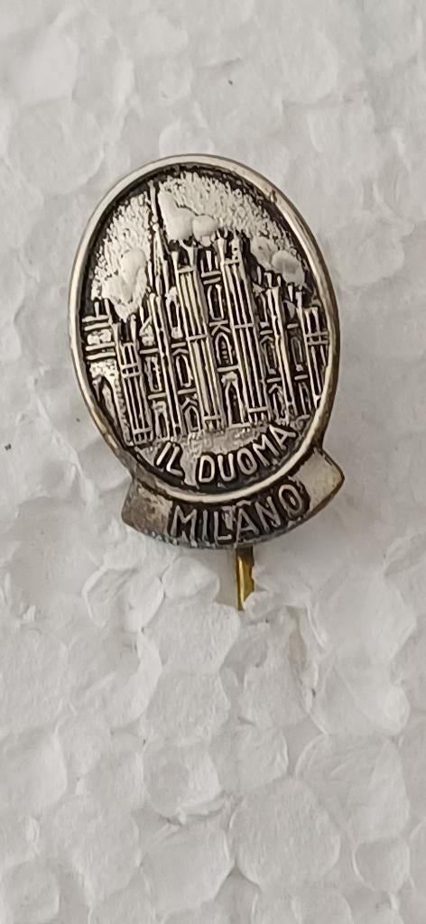 Milaan Il duomo (Kathedraal), Ophalen of Verzenden, Zo goed als nieuw, Overige onderwerpen