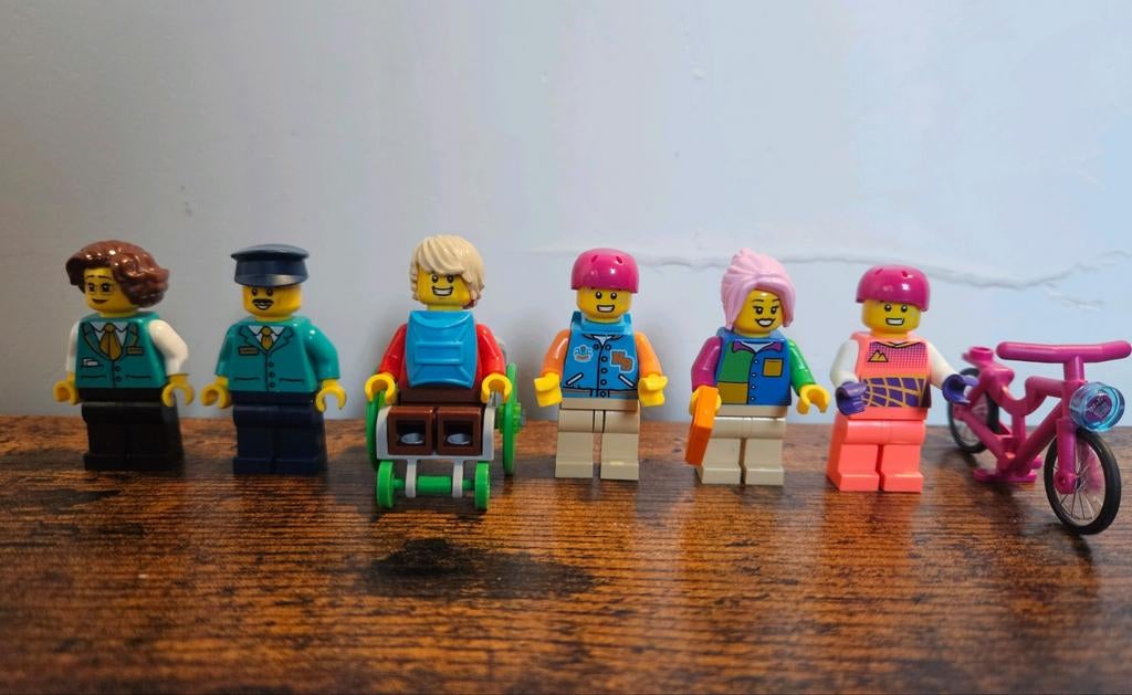 Lego Minifiguren set 60337, Ophalen of Verzenden, Zo goed als nieuw
