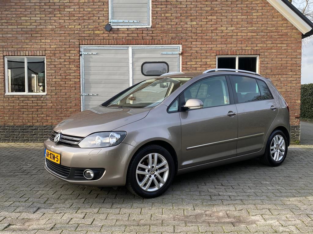 Volkswagen Golf Plus 1.4 TSI 122pk Dsg7 navi pdc Bluetooth, Stof, Bruin, 122 pk, Origineel Nederlands