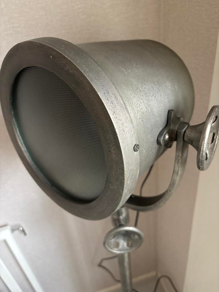 Stoere metalen staande spot lamp, Ophalen, Zo goed als nieuw, Metaal, 150 tot 200 cm