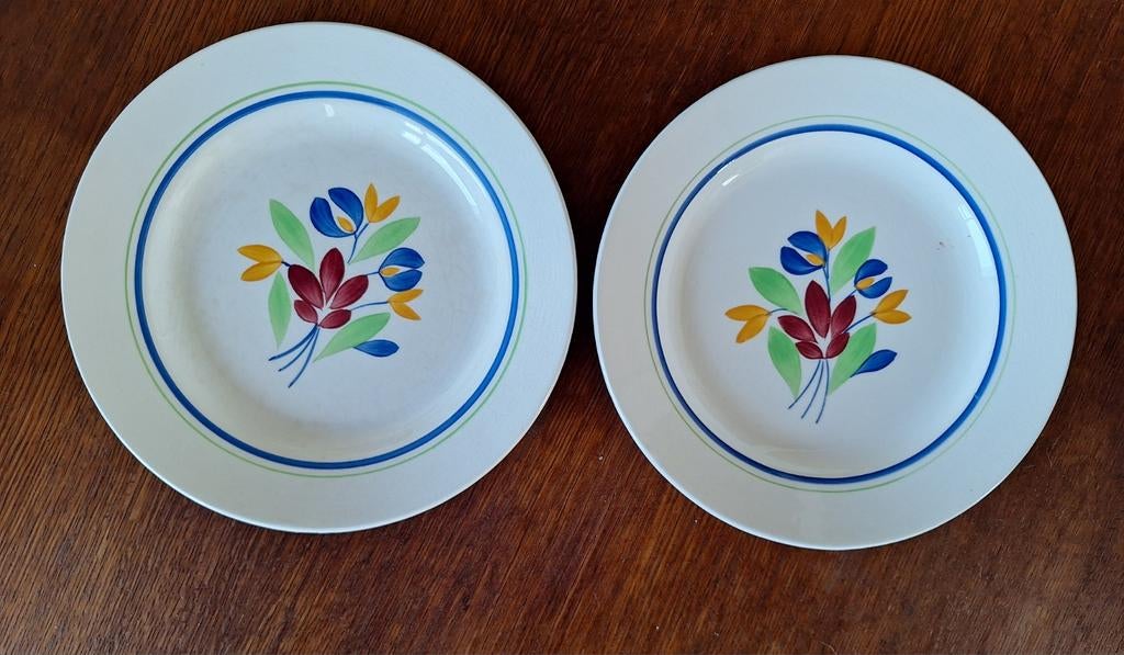 2 bordjes gien france model beatrice,bloemen, Ophalen of Verzenden, Overige stijlen, Bord(en)