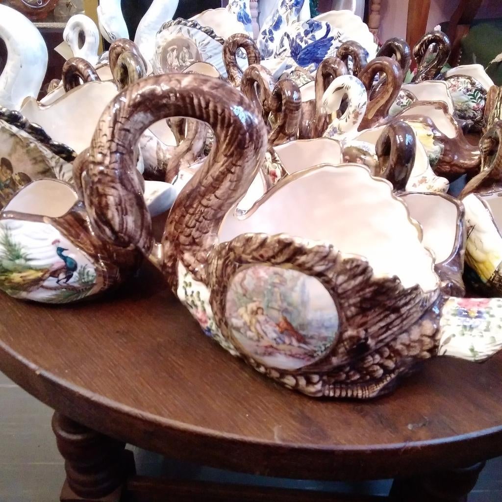 H.Bequet quaregnon zwaantjes, Ophalen of Verzenden