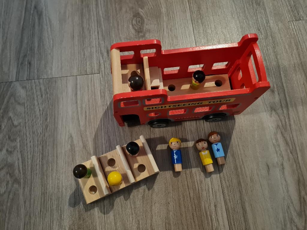 Houten bus met poppetjes, Kinderen en Baby's, Speelgoed | Houten speelgoed, Ophalen, Zo goed als nieuw