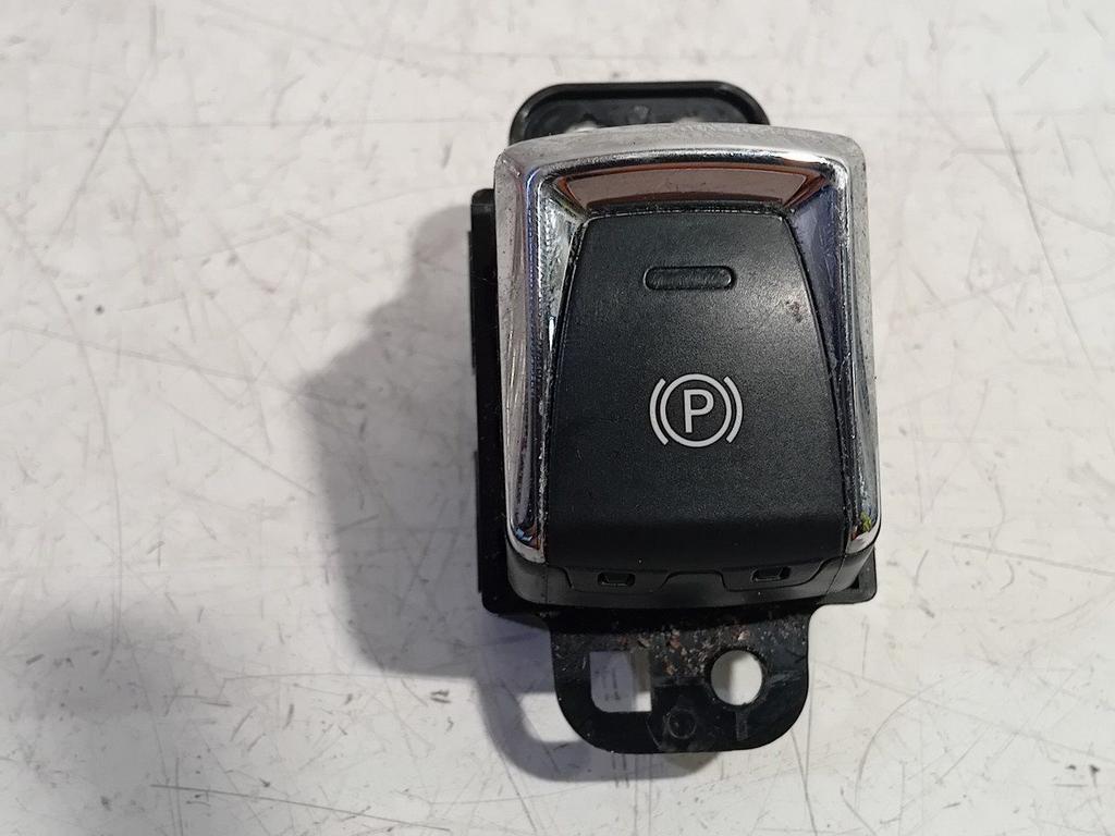 Handrem ontgrendeling Nissan X-Trail, Onderdelen@venauto.nl, Van der Ven Autorecycling B.V., Gebruikt, Ettenseweg 76, 4706 PB Roosendaal, The Netherlands