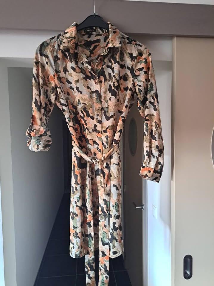 Akoz de toi, gevlekte jurk, M, Ophalen of Verzenden, Zo goed als nieuw, Maat 38/40 (M), Boven de knie