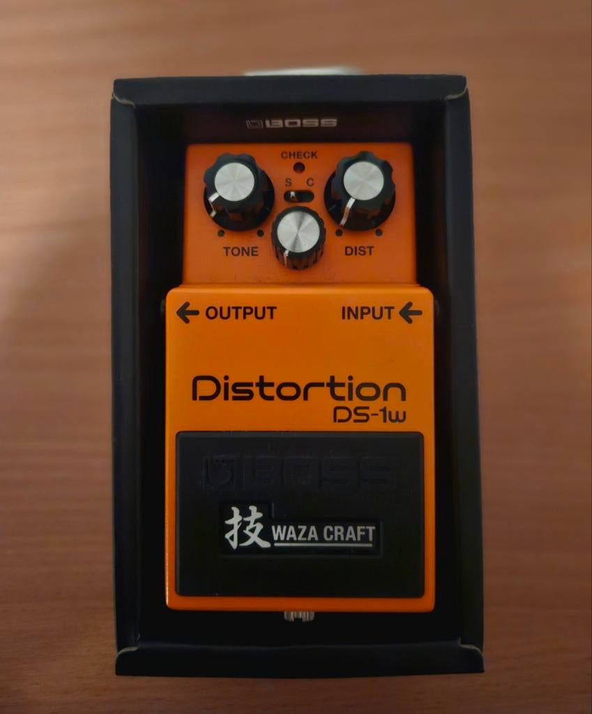 Boss DS-1W Waza Craft Distortion – Zeer nette staat, Ophalen of Verzenden, Zo goed als nieuw