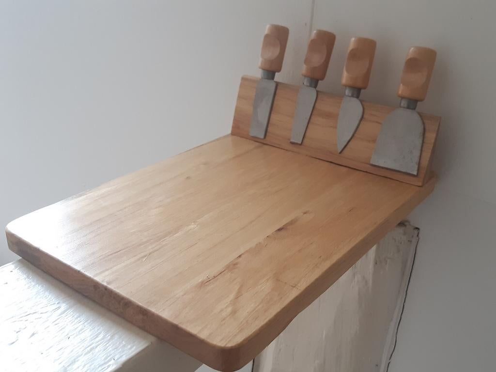 Houten kaasplank met messen, Huis en Inrichting, Keuken | Keukenbenodigdheden, Ophalen of Verzenden, Nieuw