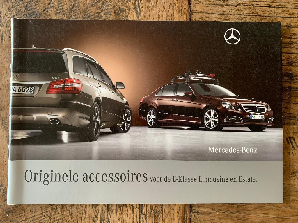 Folder Mercedes-Benz E-klasse W212 S212 Accessoires 2009, Zo goed als nieuw, Mercedes-Benz, Mercedes, Ophalen of Verzenden