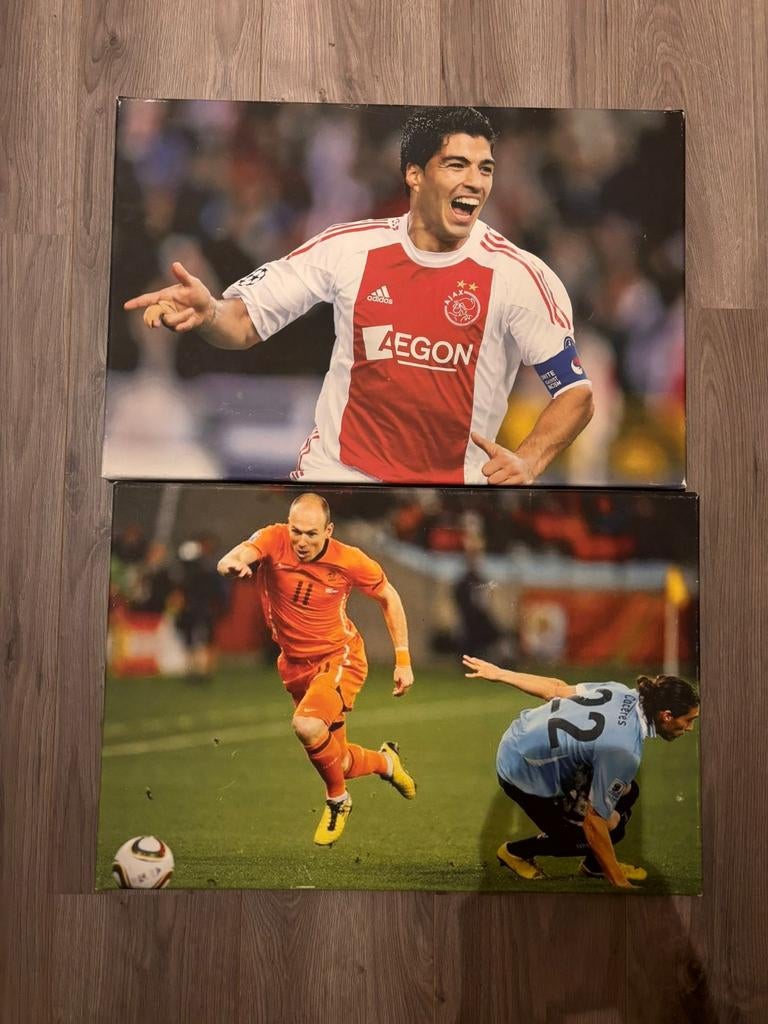 2 Voetbal Schilderijen - Suarez & Robben, Verzamelen, Ophalen of Verzenden, Gebruikt, Ajax, Overige typen