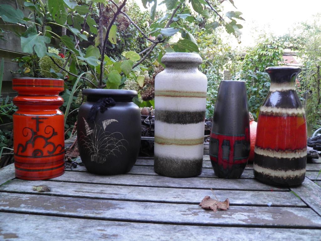 Vazen west germany e.a., Huis en Inrichting, Woonaccessoires | Vazen, Overige kleuren, Aardewerk of Porselein, Ophalen of Verzenden