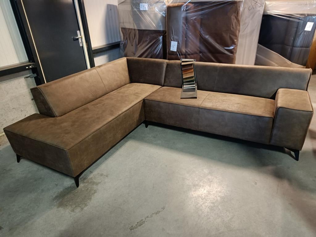 NIEUW hoekbank model Claudia nu voor maar €975,-, Huis en Inrichting, Banken | Bankstellen, Ophalen, 250 tot 300 cm, Hoekbank