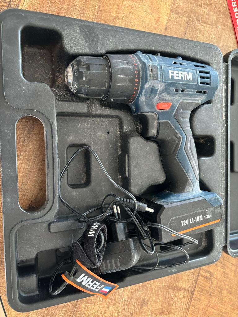 Ferm Accuschroevendraaier 12V COM1129, Doe-het-zelf en Verbouw, Gereedschap | Boormachines, Gebruikt, Boor- en Schroefmachine